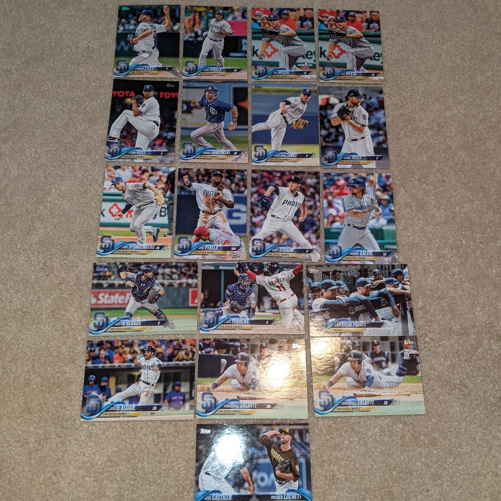 2018 topps San Diego Padres lot of 19 - Picture 1 of 12